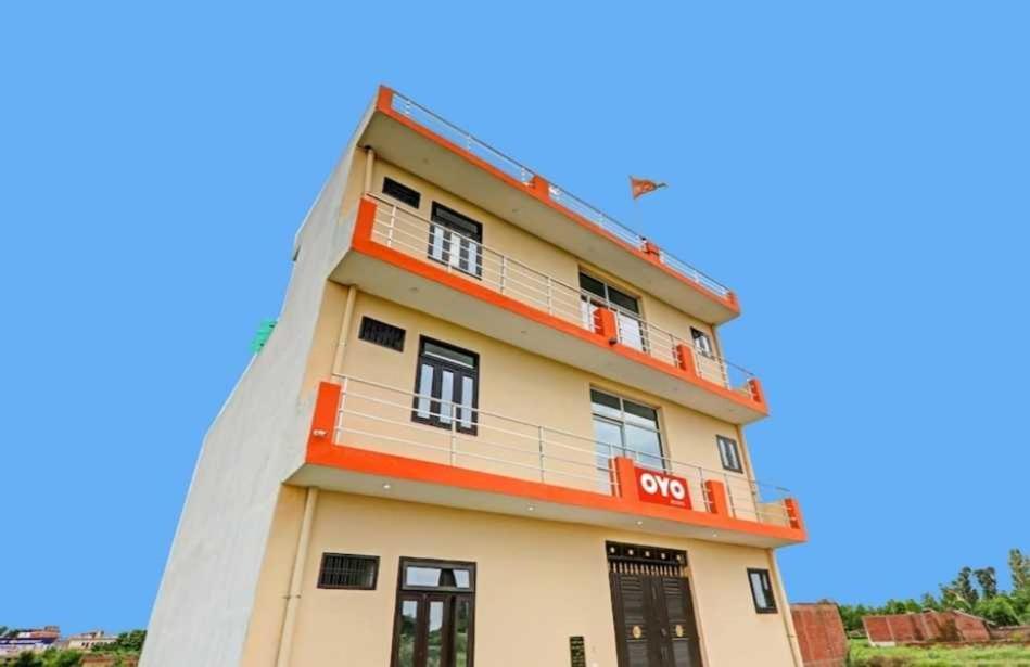 Hotel O The Haveli ลัคเนา ภายนอก รูปภาพ